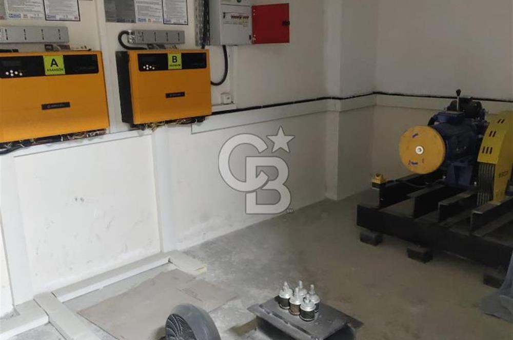 KAĞITHANE TALATPAŞA’DA 7 KATLI KOMPLE BİNADA 1600 M² KİRALIK TİCARİ ALAN