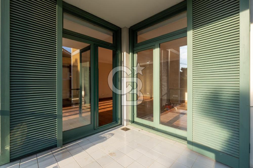 ALTUNİZADE MESA KORU EVLERİ 4+1 KİRALIK DAİR