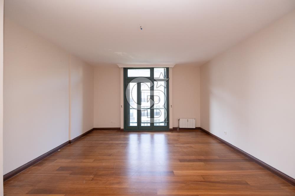 ALTUNİZADE MESA KORU EVLERİ 4+1 KİRALIK DAİR