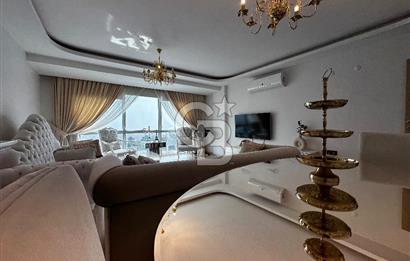 Deniz Manzaralı Bayraklı  Nafız Gürman da Havuzlu Sitede 3+1 165m2 Satılık Lüks Daire 