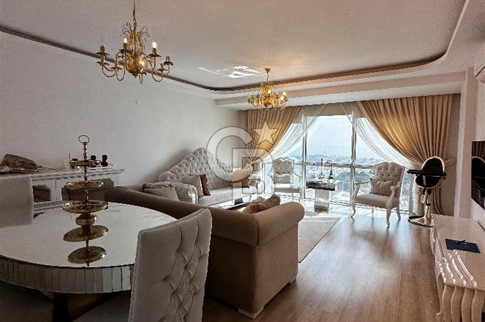 Deniz Manzaralı Bayraklı  Nafız Gürman da Havuzlu Sitede 3+1 165m2 Satılık Lüks Daire 