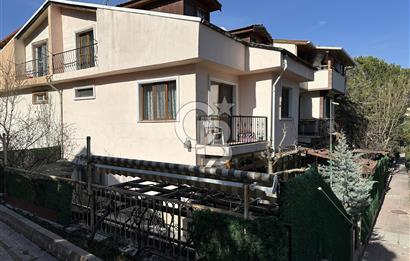 GÜVENGİR KENT SİTESİNDE GENİŞLETİLMİŞ YAPILI FIRSAT TRİPLEKS