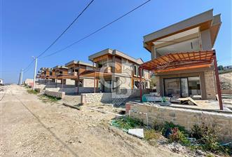 Kuşadası Yayla Köy'de Satılık Özel Havuzlu 4+1 Villa - 1 - 339491