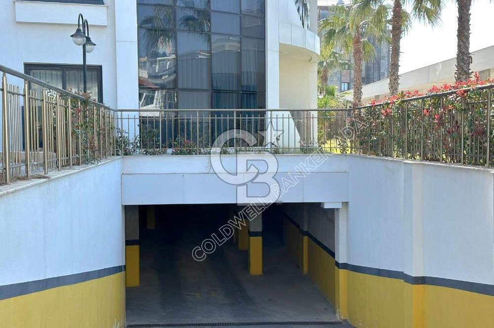 Kuşadası Kadınlar Denizi'nde Denize Sıfır 1+1 Fırsat Daire