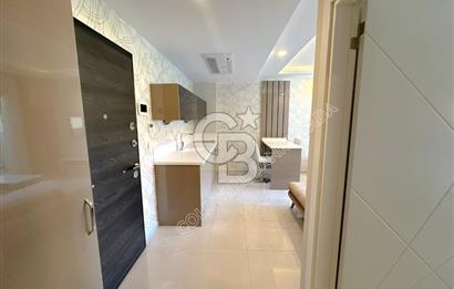 Kuşadası Kadınlar Denizi'nde Denize Sıfır 1+1 Fırsat Daire