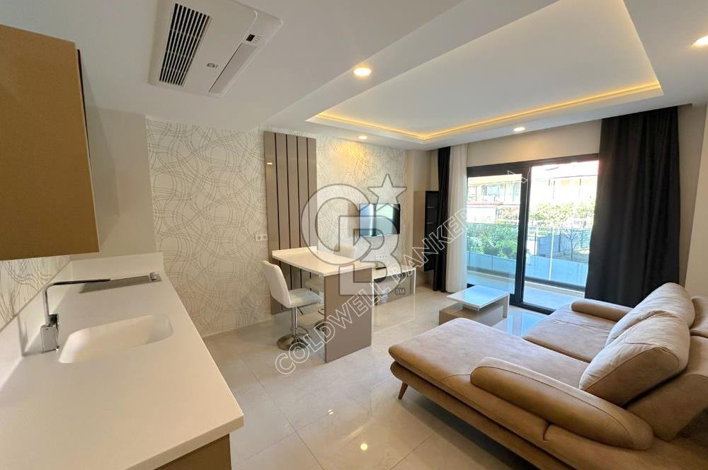 Kuşadası Kadınlar Denizi'nde Denize Sıfır 1+1 Fırsat Daire