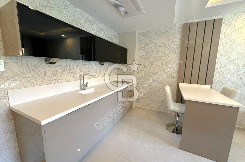 Kuşadası Kadınlar Denizi'nde Denize Sıfır 1+1 Fırsat Daire