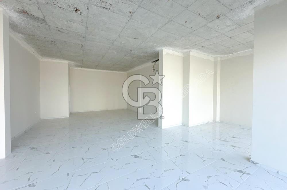 Kuşadası Davutlar'da Anayol Üzerinde Fırsat Dükkân