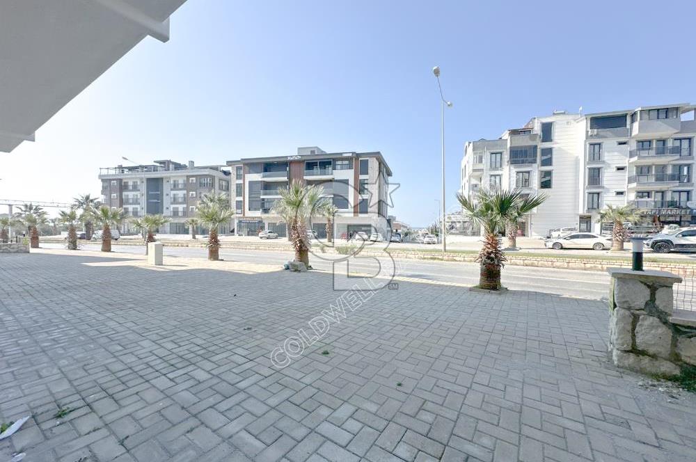 Kuşadası Davutlar'da Anayol Üzerinde Fırsat Dükkân