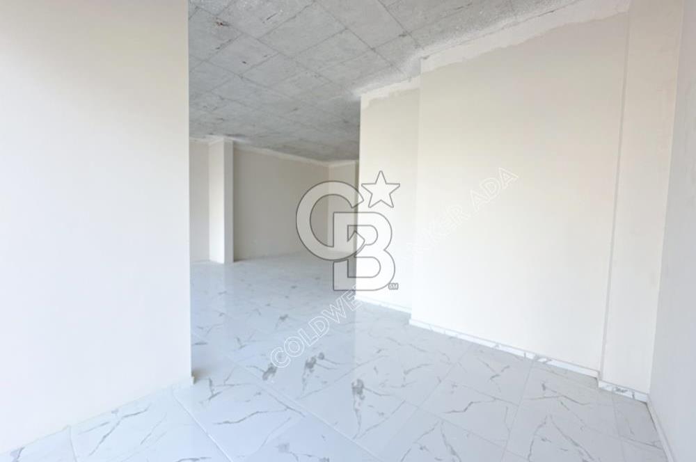 Kuşadası Davutlar'da Anayol Üzerinde Fırsat Dükkân