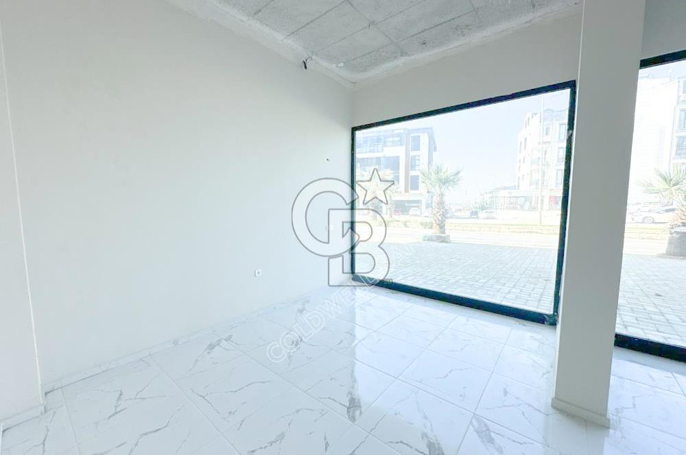 Kuşadası Davutlar'da Anayol Üzerinde Fırsat Dükkân