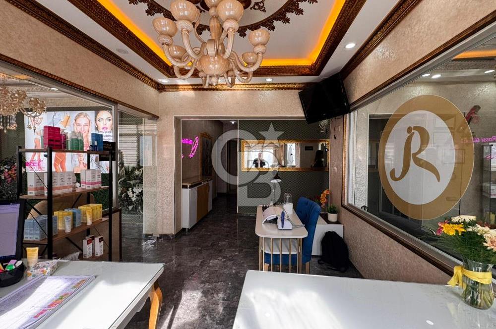 Menderes Cad. Üzerinde Ticari İşletmeye Uygun Satılık 3+1 Daire