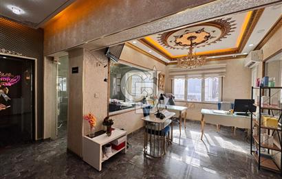 Menderes Cad. Üzerinde Ticari İşletmeye Uygun Satılık 3+1 Daire