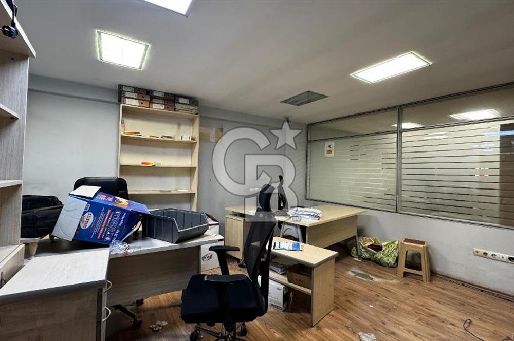 SAMSUN CANİK'DE ÇOK KAPSAMLI KOMPLE KİRALIK TİCARİ BİNA