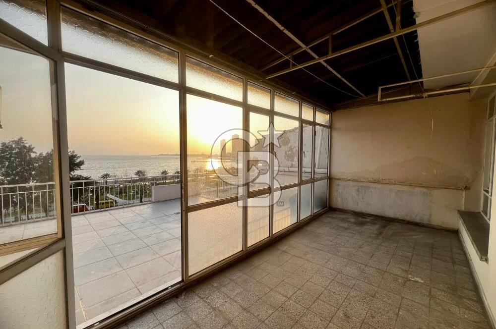 Bayraklı Sahilde Körfez Manzaralı Çift Cephe 2+1 Kiralık Daire