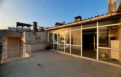 Bayraklı Sahilde Körfez Manzaralı Çift Cephe 2+1 Kiralık Daire