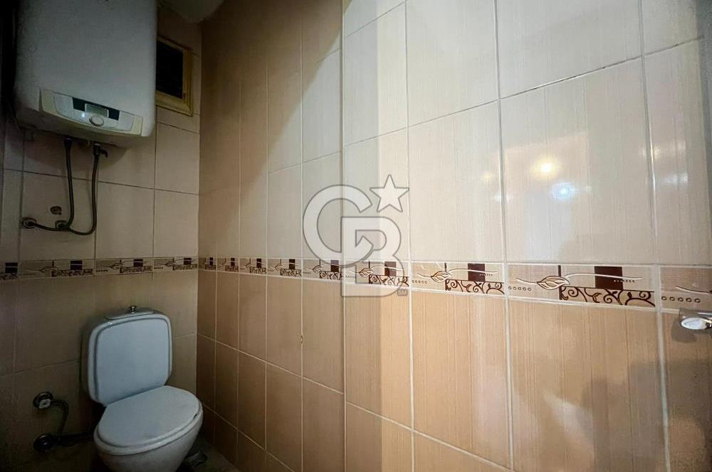 Bayraklı Sahilde Körfez Manzaralı Çift Cephe 2+1 Kiralık Daire