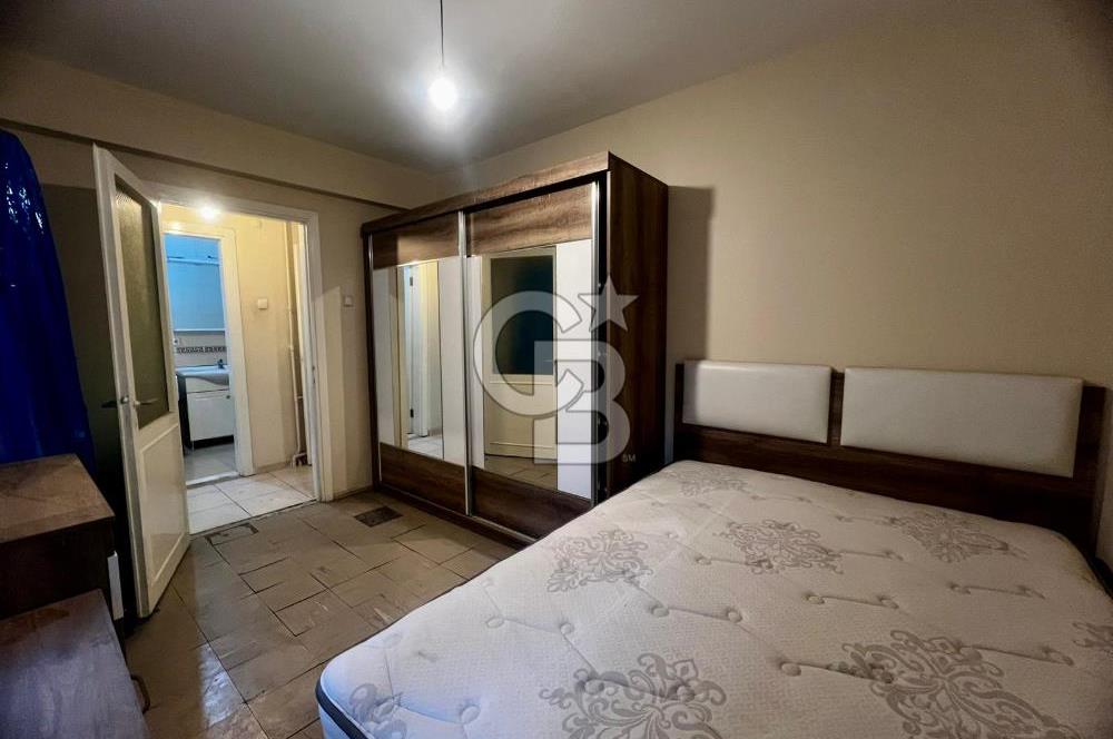 Bayraklı Sahilde Körfez Manzaralı Çift Cephe 2+1 Kiralık Daire