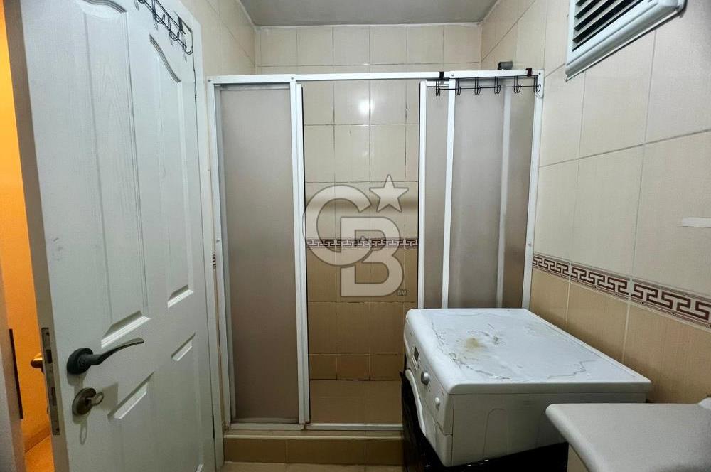 Bayraklı Sahilde Körfez Manzaralı Çift Cephe 2+1 Kiralık Daire