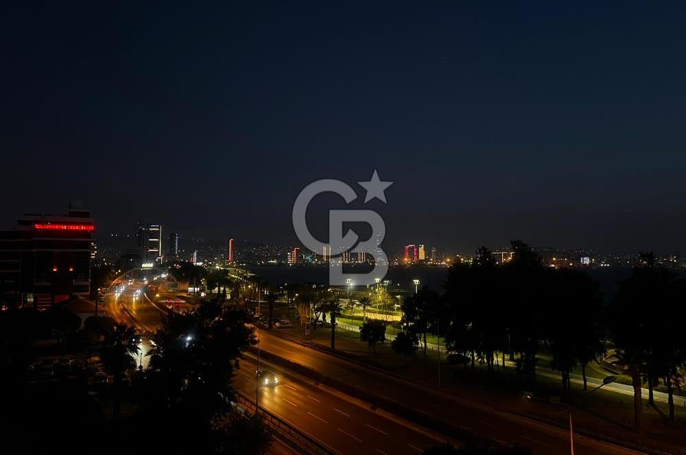 Bayraklı Sahilde Körfez Manzaralı Çift Cephe 2+1 Kiralık Daire