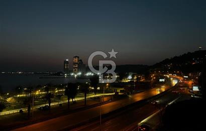 Bayraklı Sahilde Körfez Manzaralı Çift Cephe 2+1 Kiralık Daire