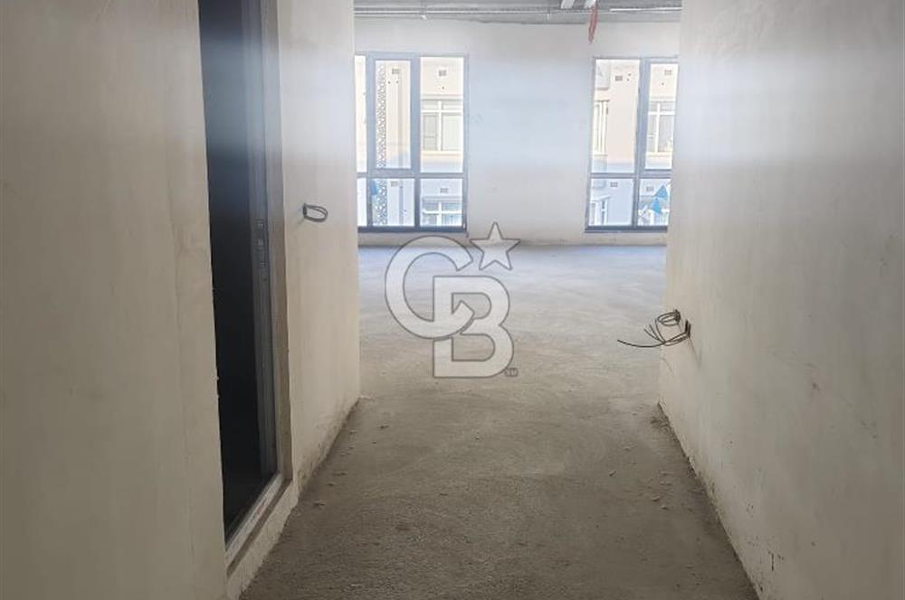 KAĞITHANE TALATPAŞA’DA 7 KATLI KOMPLE BİNADA 1600 M² KİRALIK TİCARİ ALAN