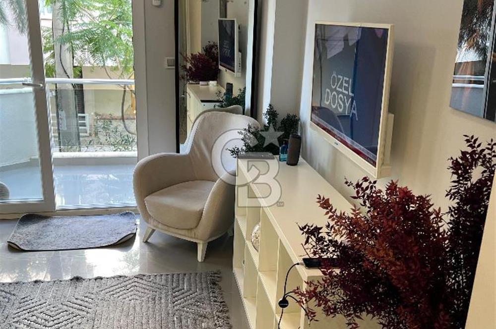 Narlıdere Mithatpaşa Cadde Üzeri Lüks 3+1 Satılık Daire