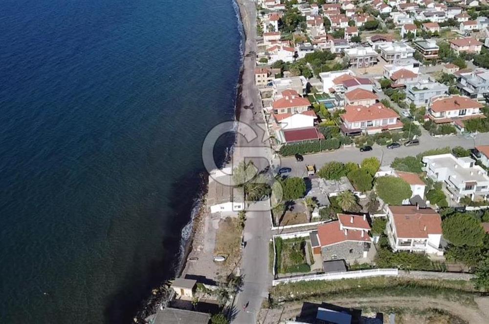 Foça gencelli de denize sıfır ticari mülk