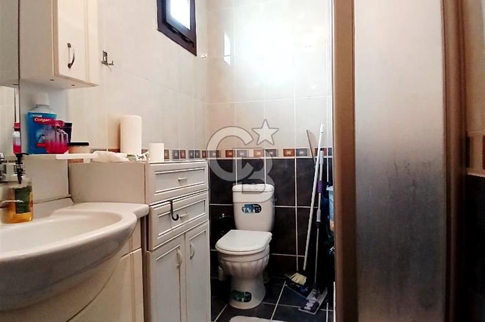 ŞERİFALİDE SATILIK ARAKAT 2+1 DAİRE 