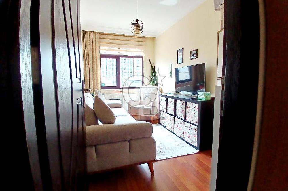 ŞERİFALİDE SATILIK ARAKAT 2+1 DAİRE 