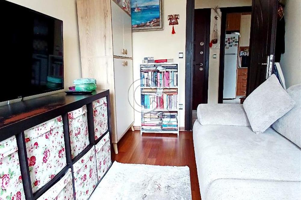 ŞERİFALİDE SATILIK ARAKAT 2+1 DAİRE 