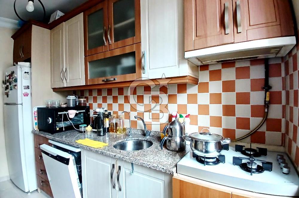 ŞERİFALİDE SATILIK ARAKAT 2+1 DAİRE 