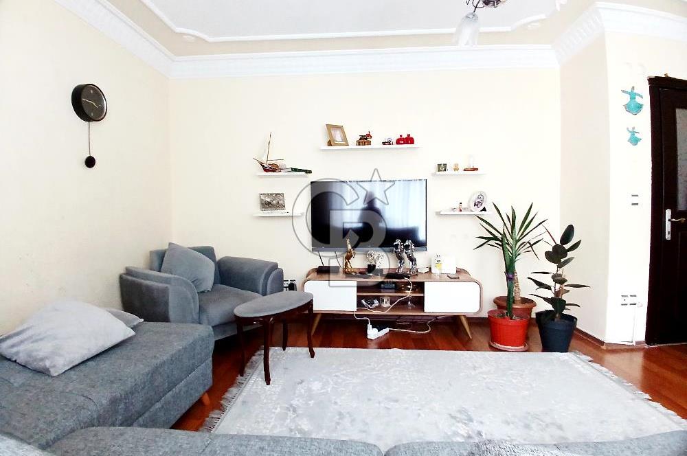 ŞERİFALİDE SATILIK ARAKAT 2+1 DAİRE 