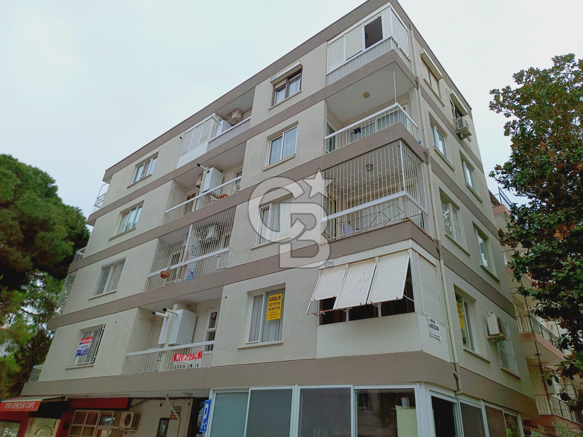 Karşıyaka Aksoy Mah. Kız Meslek Lisesi Karşısı Kiralık Daire