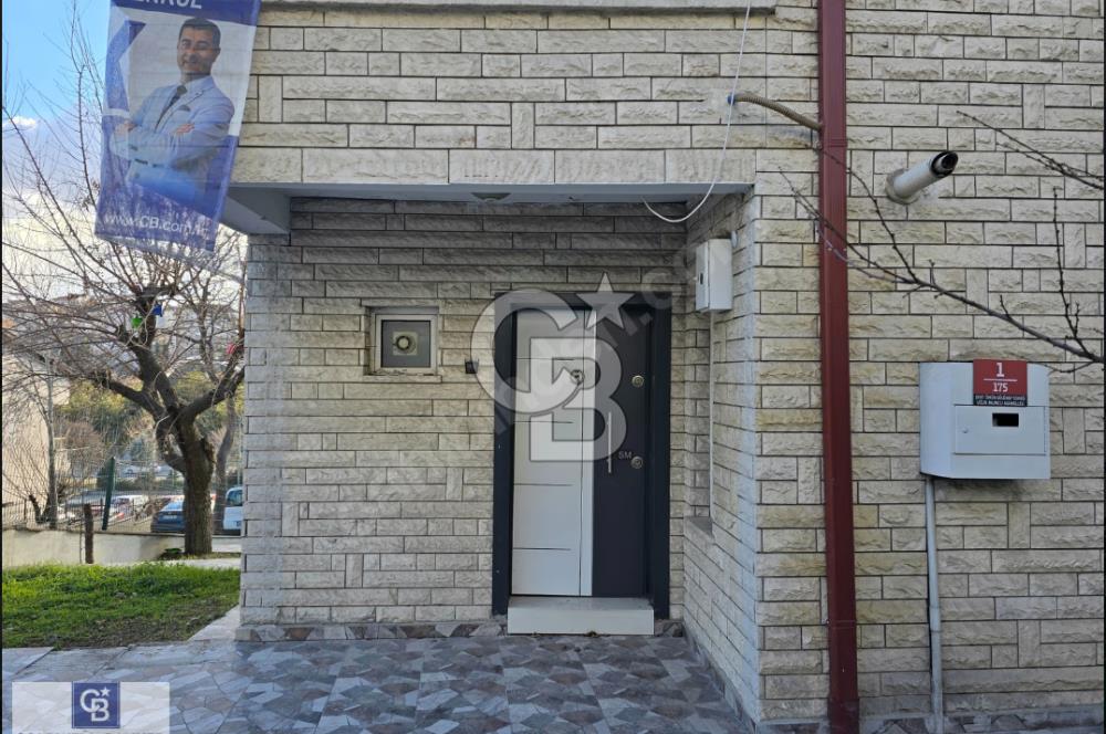 Batıkent Metro Yakını, Bahçeli Villa, Köşe Konumlu