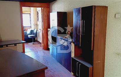 Kemeraltı Çarşısı ,Batar katlı, Geniş Satılık Ofis