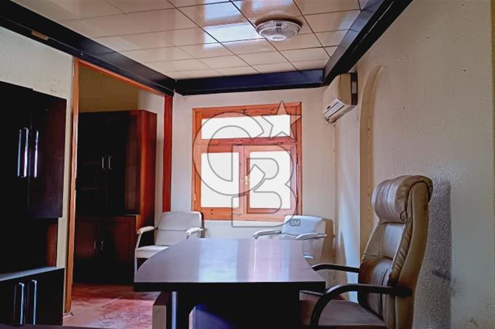 Kemeraltı Çarşısı ,Batar katlı, Geniş Satılık Ofis
