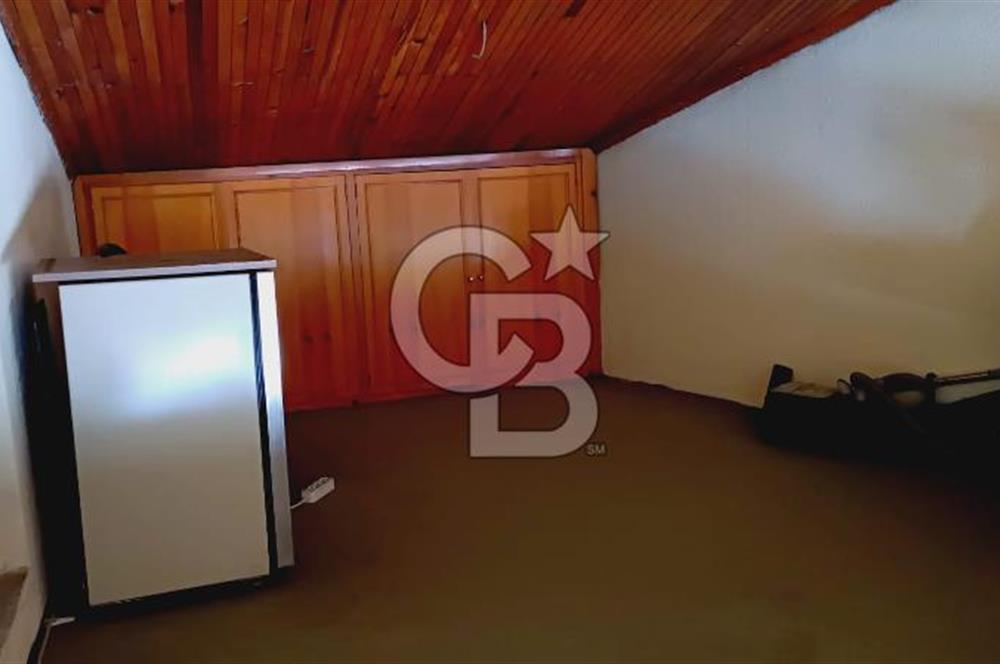 Kemeraltı Çarşısı ,Batar katlı, Geniş Satılık Ofis