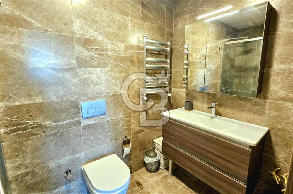 BAŞKENT VADİ KONUTLARINDA EŞYALI BAKIMLI YAPILI MANZARALI BALKON