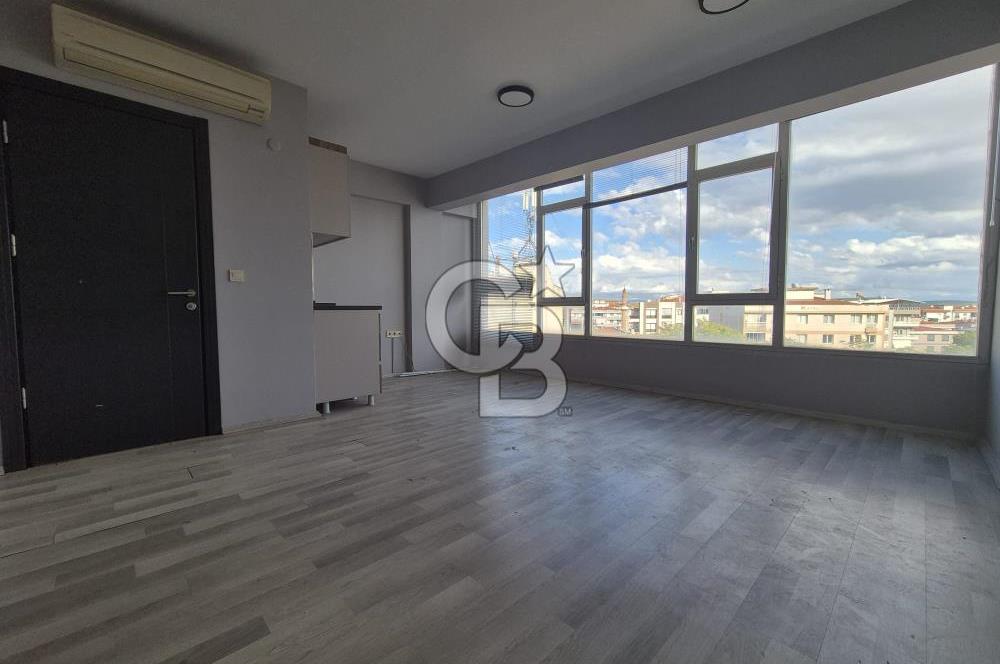 MUSELAND-YENİ MENDERES İŞ MERKEZİNDE 1+1 W'Lİ SATILIK OFİS