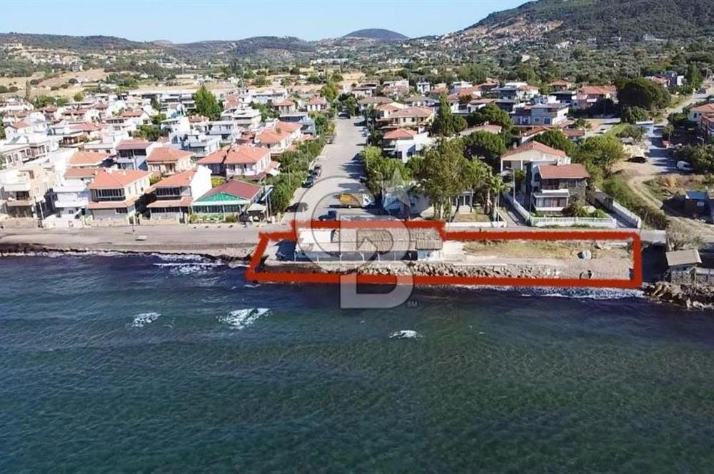 Foça gencelli de denize sıfır ticari mülk