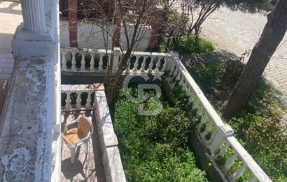 Karaburun Kaynarpınar'da 3+1 Denize Yürüme Mesafesi'nde Villa