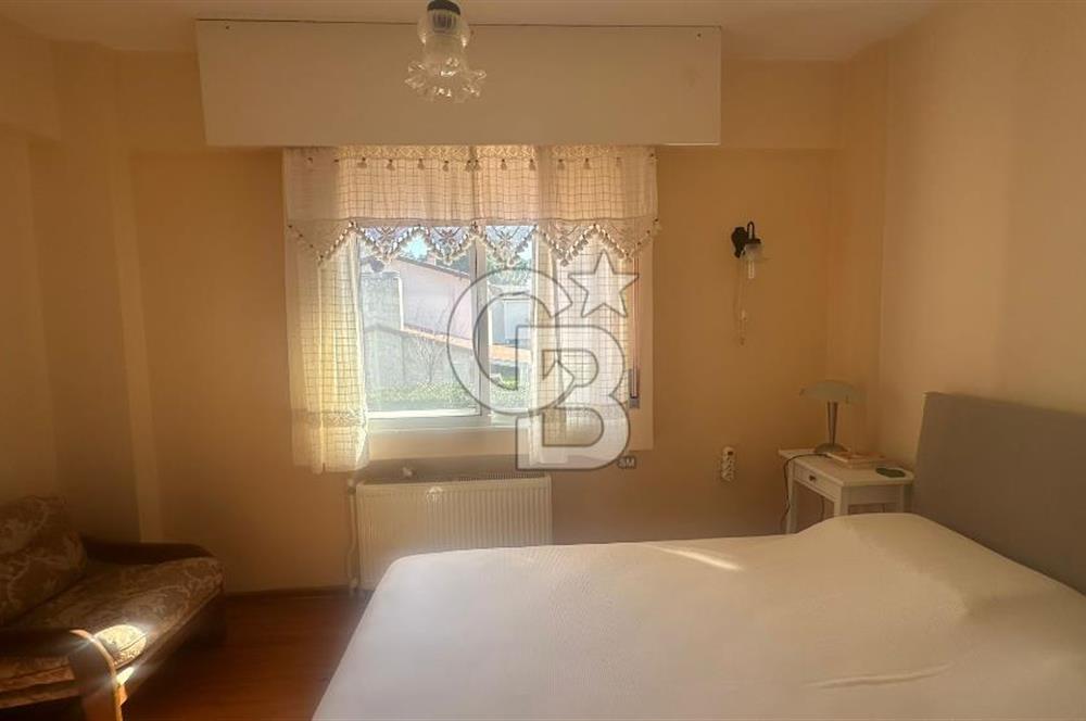 URLA ALTINKÖY ÇİFTLİKEVLERİNDE GENİŞ BAHÇELİ 3+1 KİRALIK VİLLA