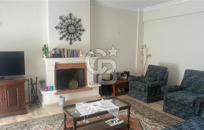 URLA ALTINKÖY ÇİFTLİKEVLERİNDE GENİŞ BAHÇELİ 3+1 KİRALIK VİLLA