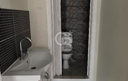 ÇAMDİBİ PAZARYERİNE KOMŞU KİRALIK DÜKKAN !