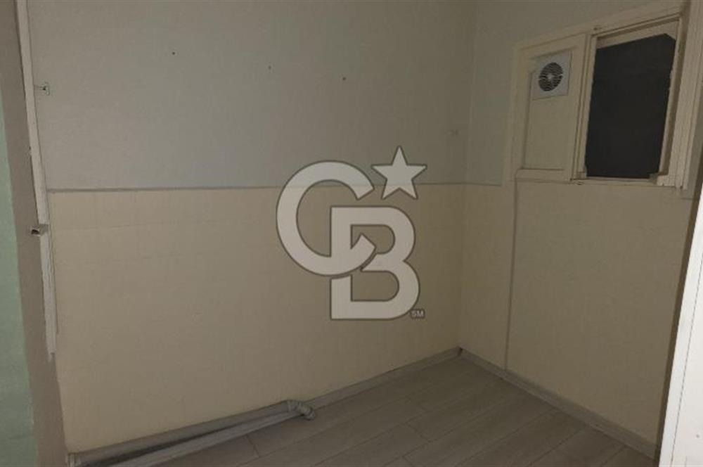 ÇAMDİBİ PAZARYERİNE KOMŞU KİRALIK DÜKKAN !