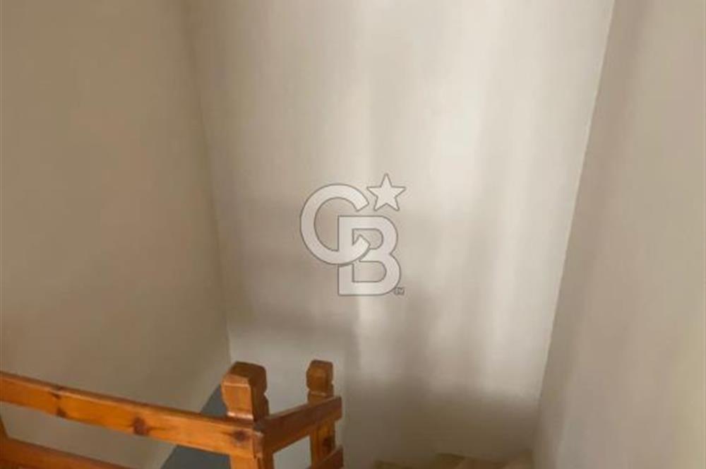 Karaburun Kaynarpınar'da 3+1 Denize Yürüme Mesafesi'nde Villa