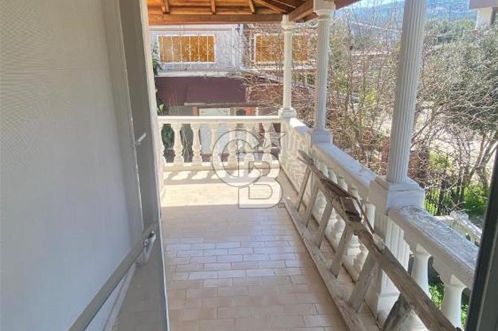 Karaburun Kaynarpınar'da 3+1 Denize Yürüme Mesafesi'nde Villa