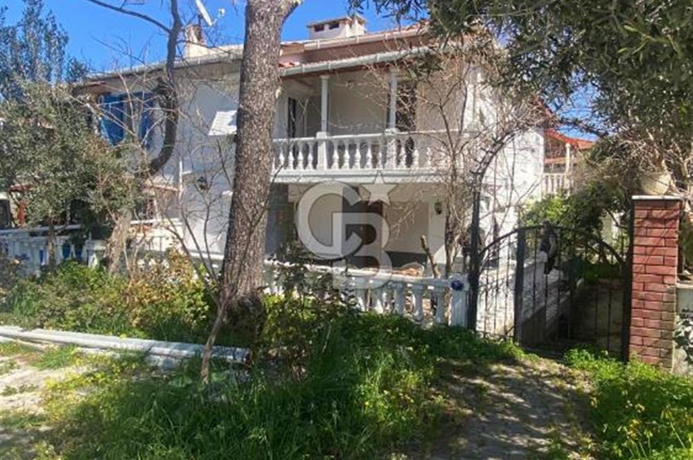 Karaburun Kaynarpınar'da 3+1 Denize Yürüme Mesafesi'nde Villa