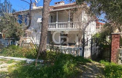 Karaburun Kaynarpınar'da 3+1 Denize Yürüme Mesafesi'nde Villa